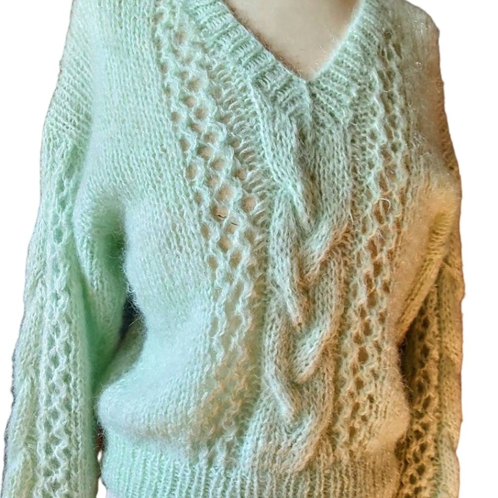 Mint Green Hand Knit 1960s Vintage Cable Knit V Neck Sweater Oversized Large - Picture 4 of 7